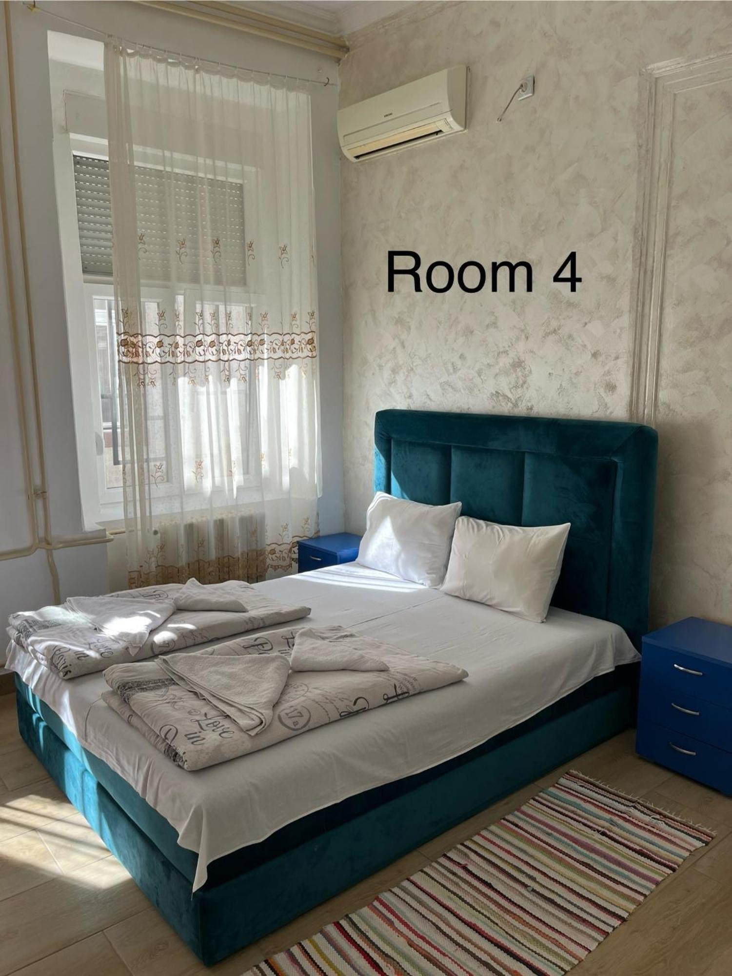 Sobe Sa Sopstvenim Kupatilom Private Rooms Bathroom In Center Novi Sad Exterior foto